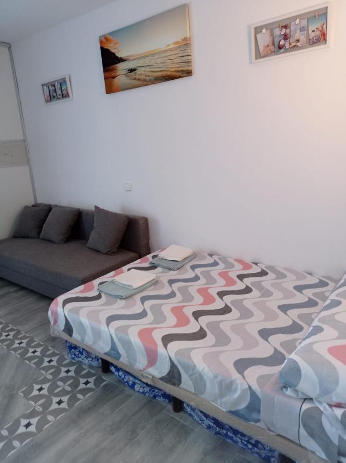 贝纳尔马德纳Benal Beach Paradise公寓 外观 照片